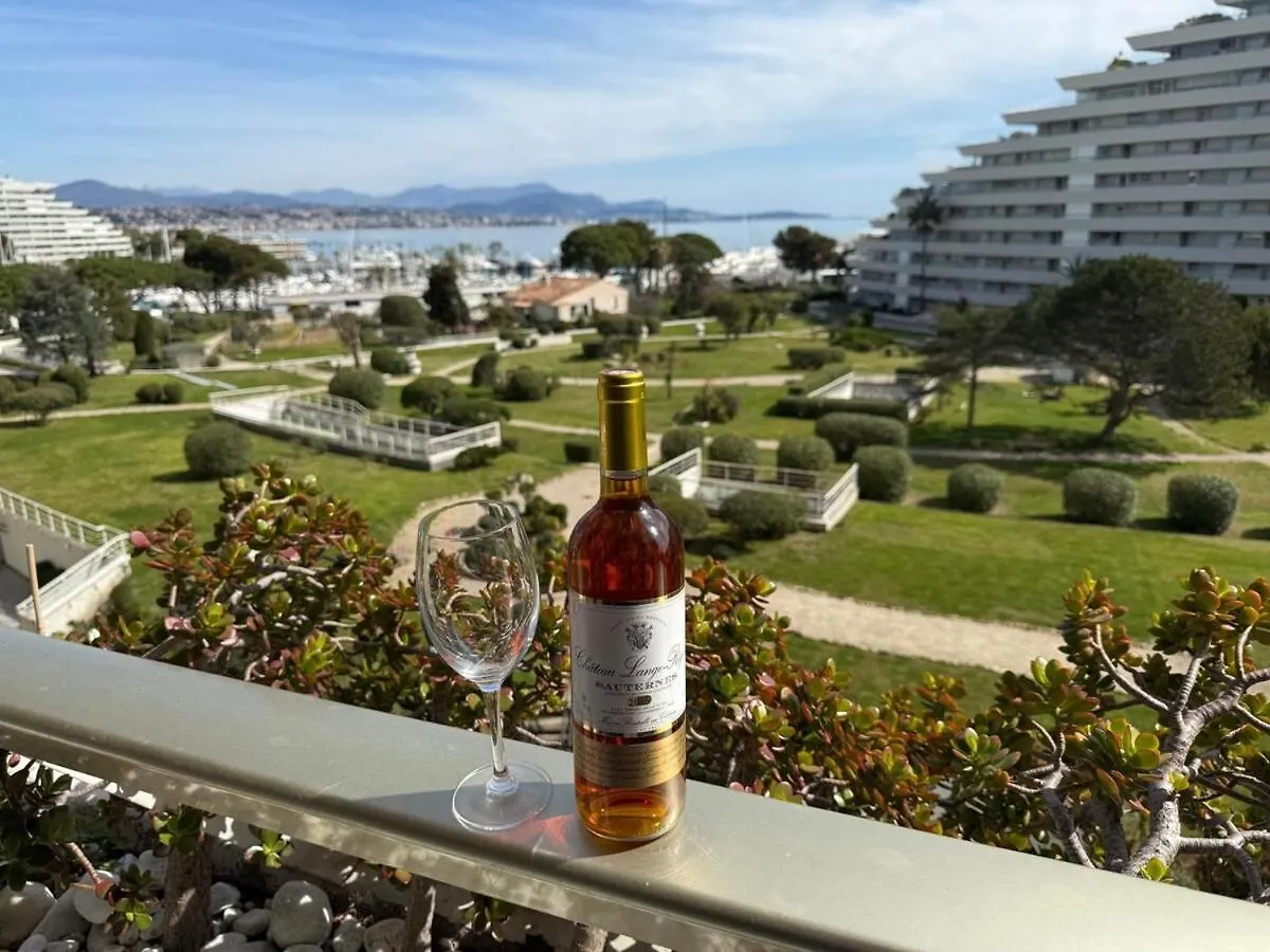 Apartment Appartement Vue Sur La Mer A 5 Minutes Des Plages Villeneuve-Loubet